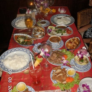 Abendessen auf dem Chao Praya