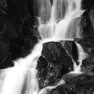 Wasserfall an den Beatushhlen SW