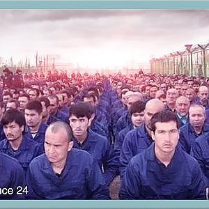 Moderne Konzentrationslager? Die Uiguren in China - YouTube